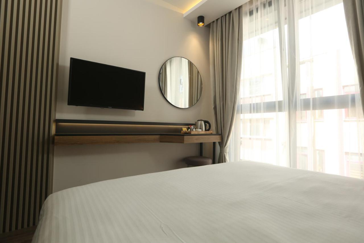 Hotel Moja 2*